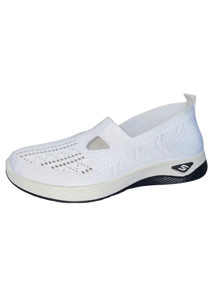 Women’s Breathable Sneakers in Solid Color EB
