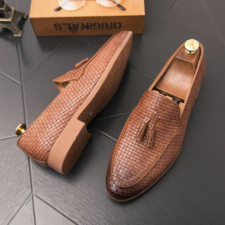 comfortable loafers with classic design EB EB