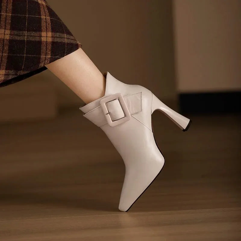 Buckle Boots - Johanna