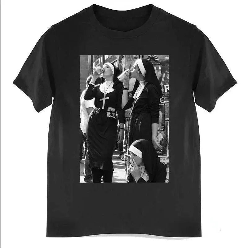 T-shirt - Stylish - High-Quality Cotton, Short Sleeves - Perfect for Daily Use