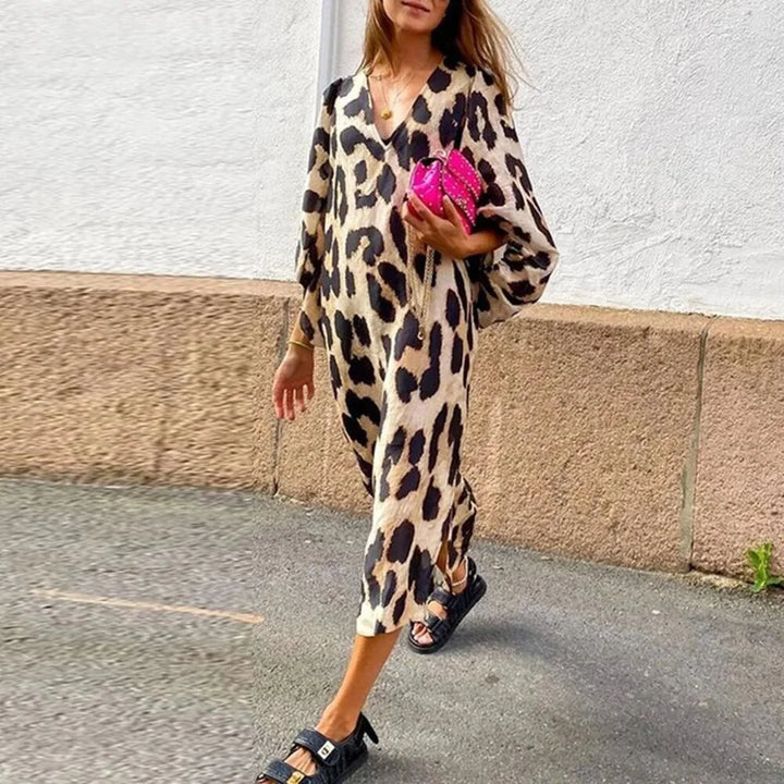 Nadine - Dress with Leopard Print