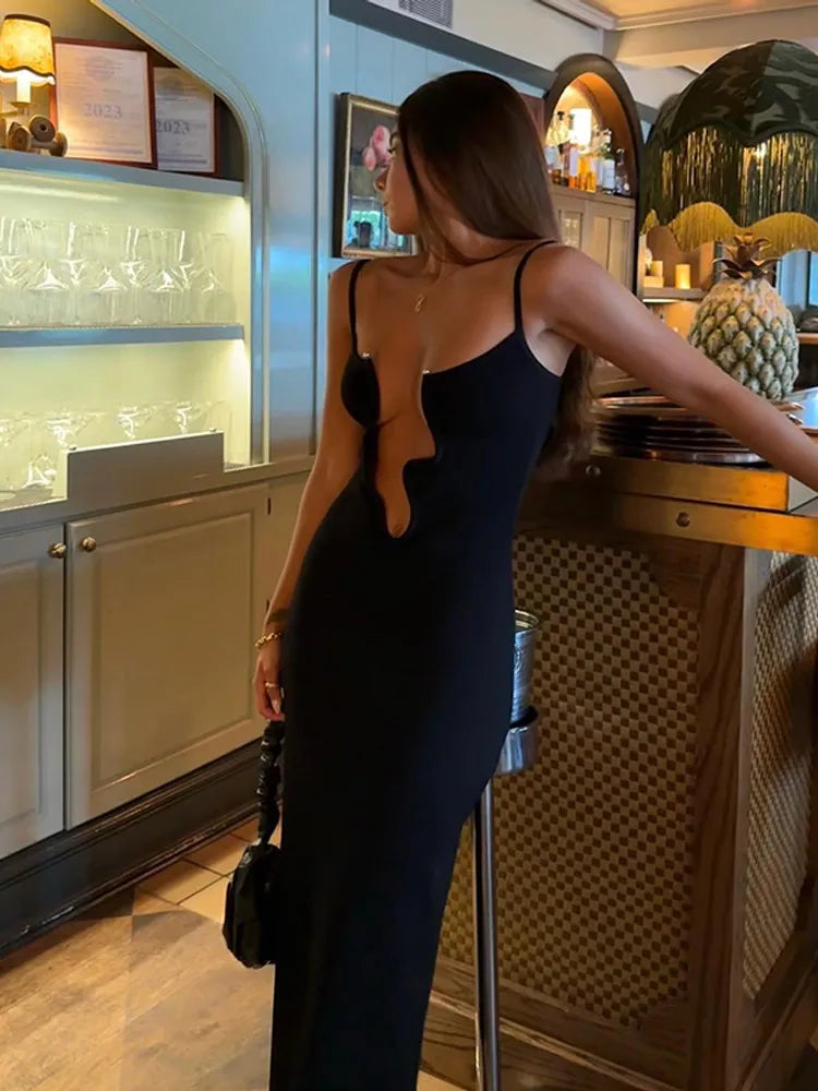 Afroda Dress with Neckline