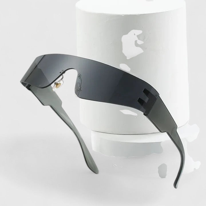 Skyllarr™  |  Elegant Sunglasses