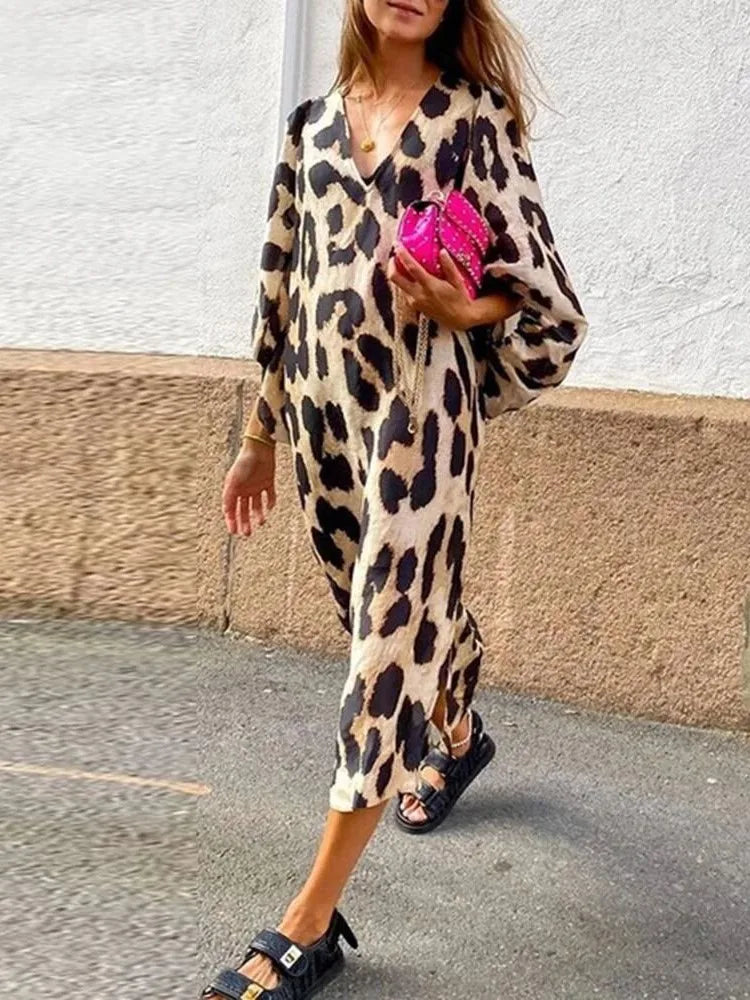 Nadine - Dress with Leopard Print
