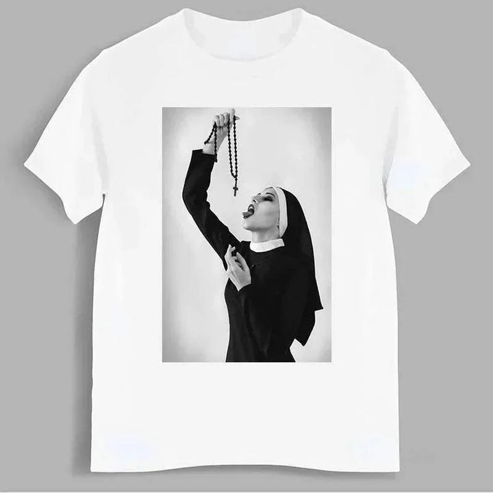 T-shirt - Stylish - High-Quality Cotton, Short Sleeves - Perfect for Daily Use