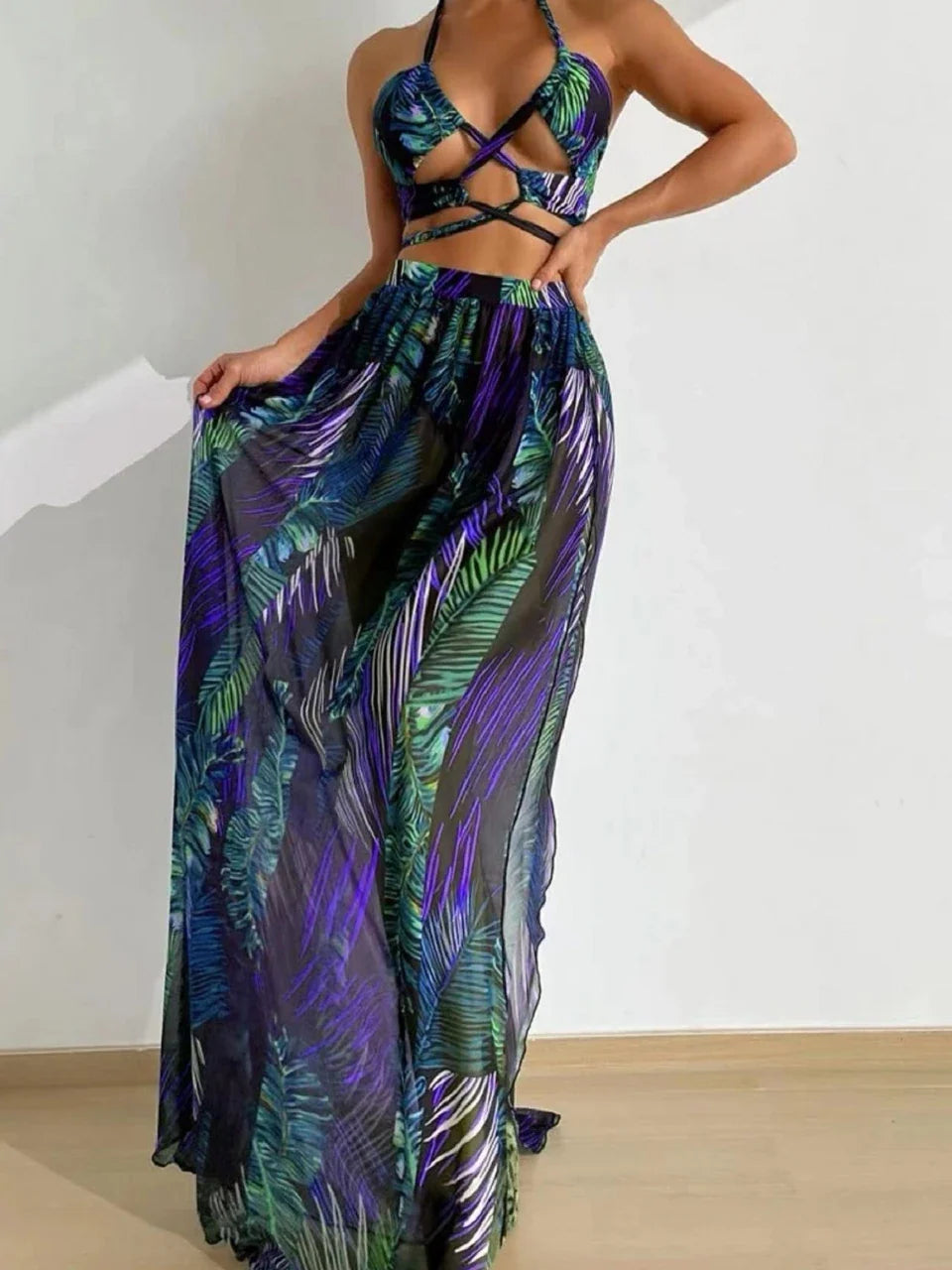 Beautifully Finished Dress in a Timeless Design, view 3 - Elena Harper