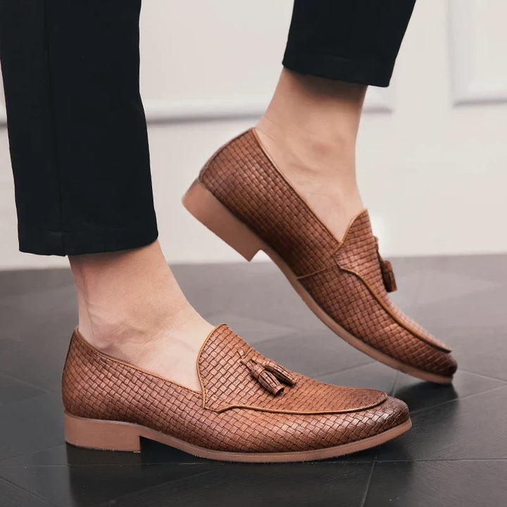 comfortable loafers with classic design EB EB