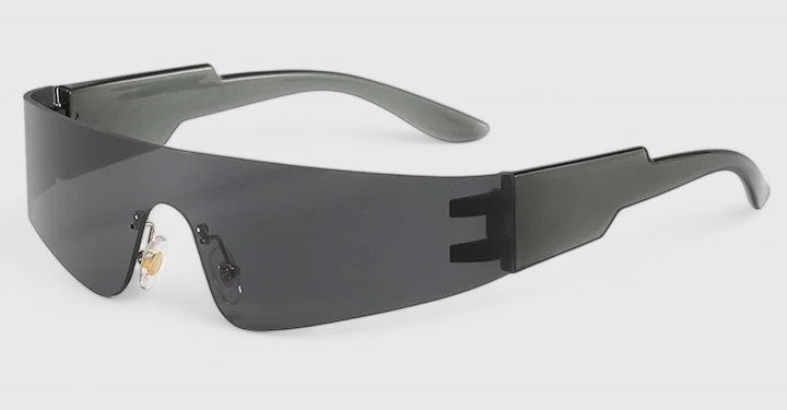 Skyllarr™  |  Elegant Sunglasses