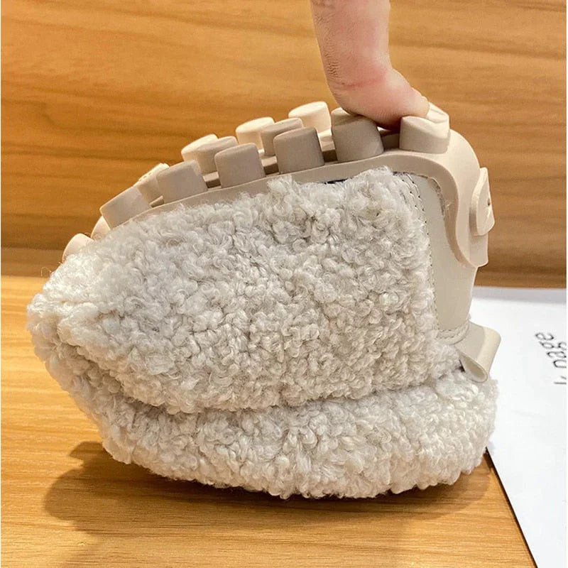 Alessandra Cozy Wool Slippers - Elena Harper