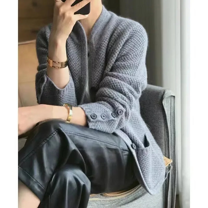 Clarin | Elegant Knit Cardigan