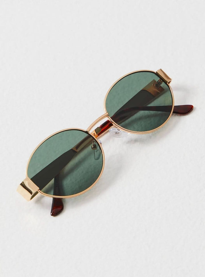 Zariyah™  |  Stylish Sunglasses