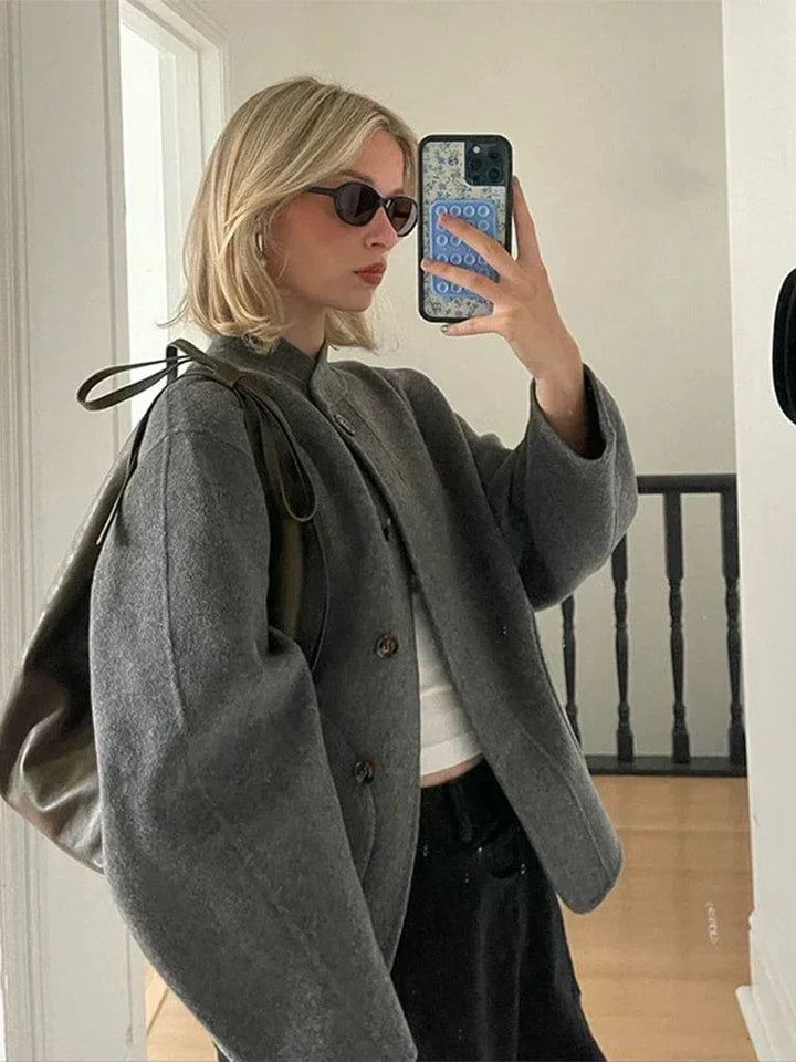 Women's Oversized Premium Wool Jacket – Buttons and Large Pockets