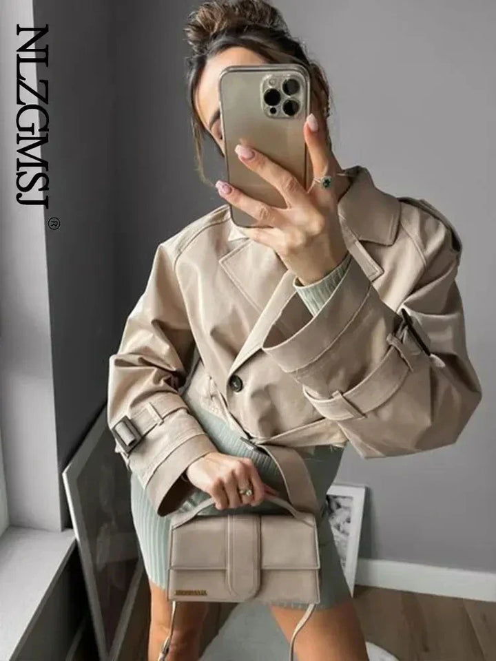 Women's Cropped Trench Coat – Beige Cotton, Lightweight Jacket for Spring and Autumn