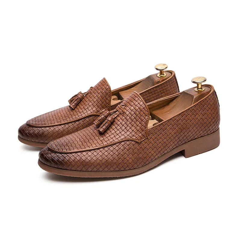 comfortable loafers with classic design EB EB