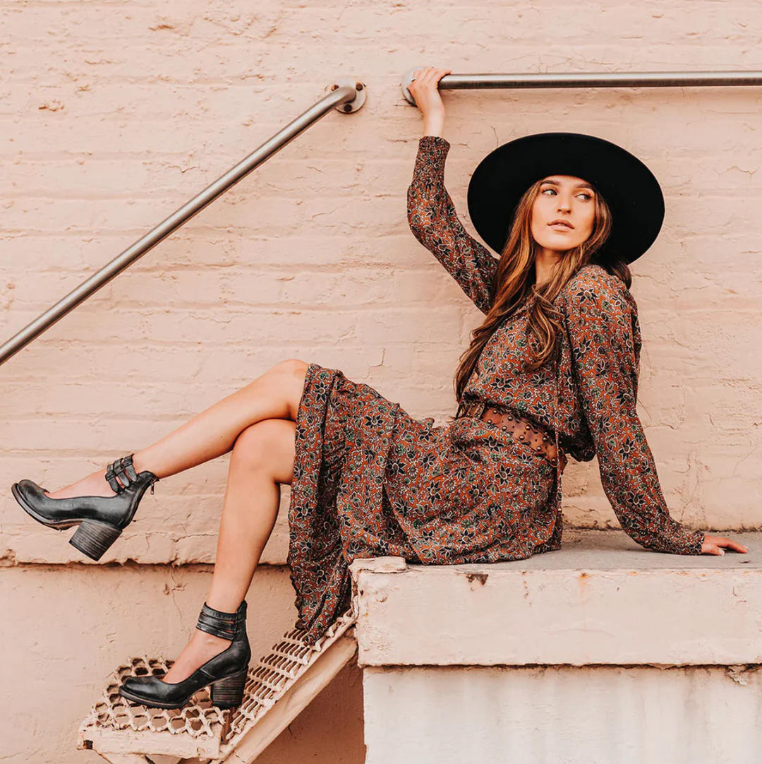 Zoey - Vintage Elegance Leather Heels