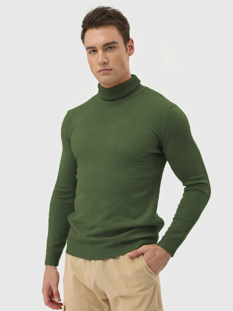 Fine Knitted Turtleneck Sweater for Men