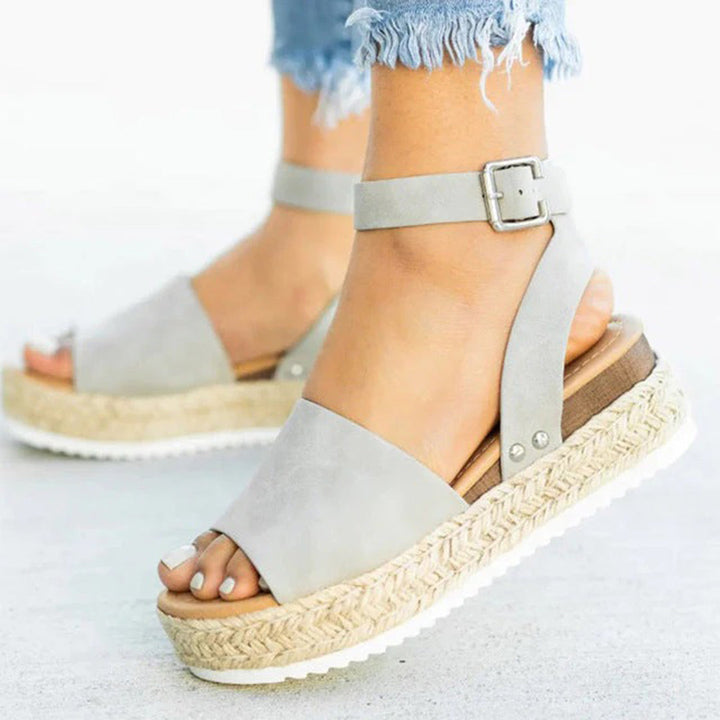 Chic and Stylish Women's Sandals - Yfke