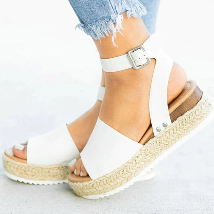 Chic and Stylish Women's Sandals - Yfke