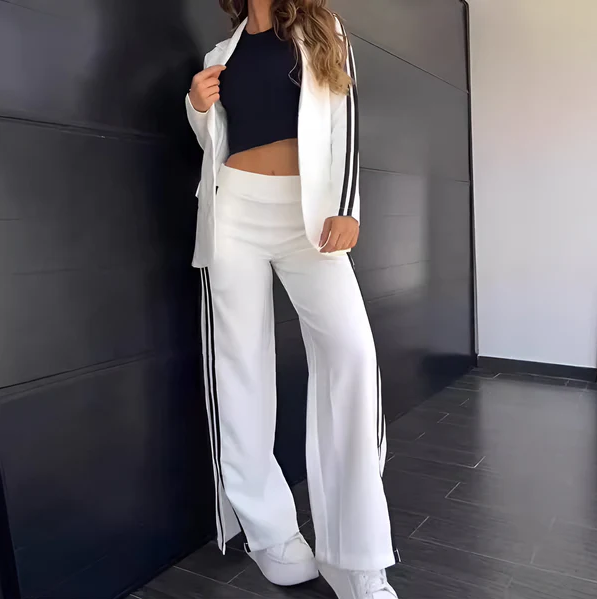 Leah – Elegant Blazer Set with Casual Flair