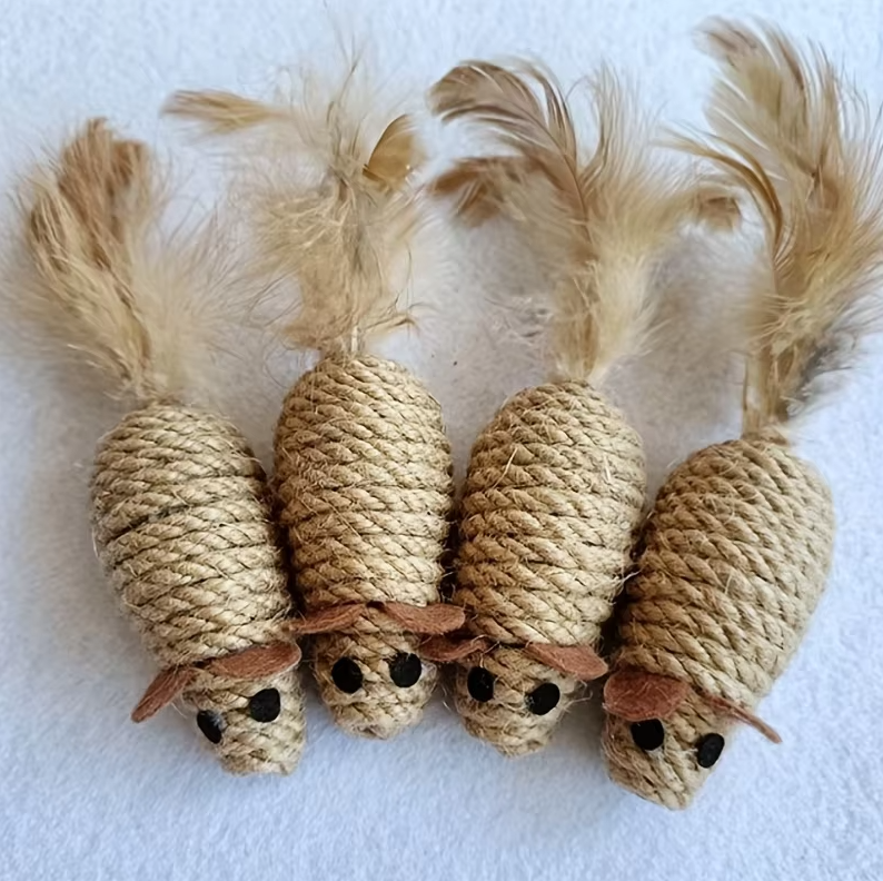 Sisal Fish Cat Toy with Feathers for Natural Hunting Fun