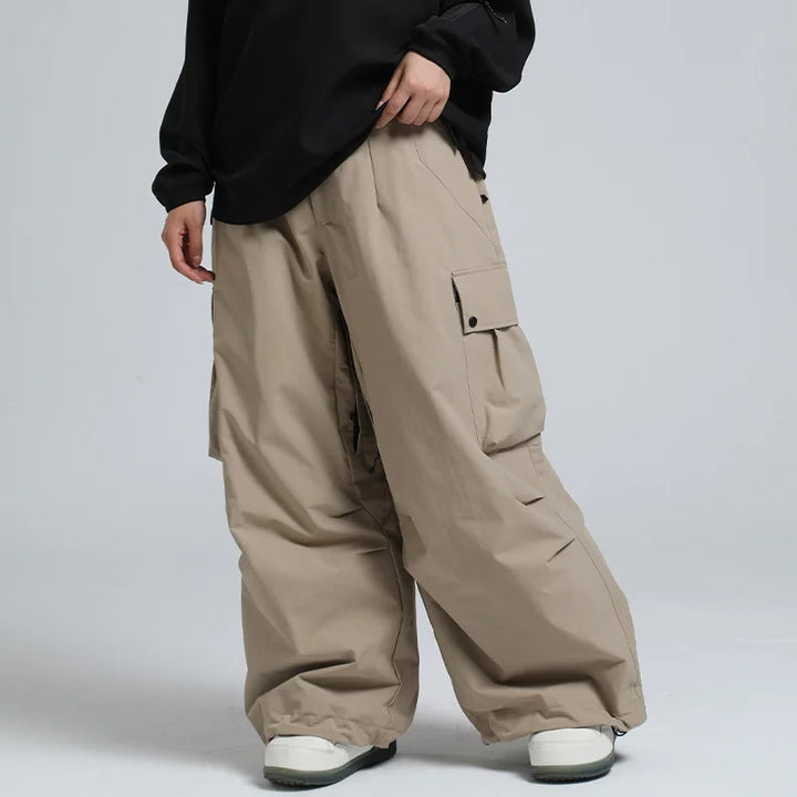 Unisex Loose Ski Pants Breathable Snowboard Pants with Zipper and Insulation, view 6 - Elena Harper
