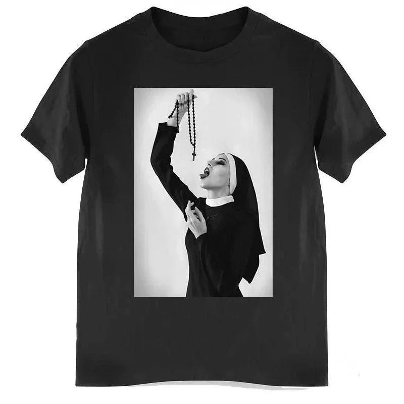 T-shirt - Stylish - High-Quality Cotton, Short Sleeves - Perfect for Daily Use