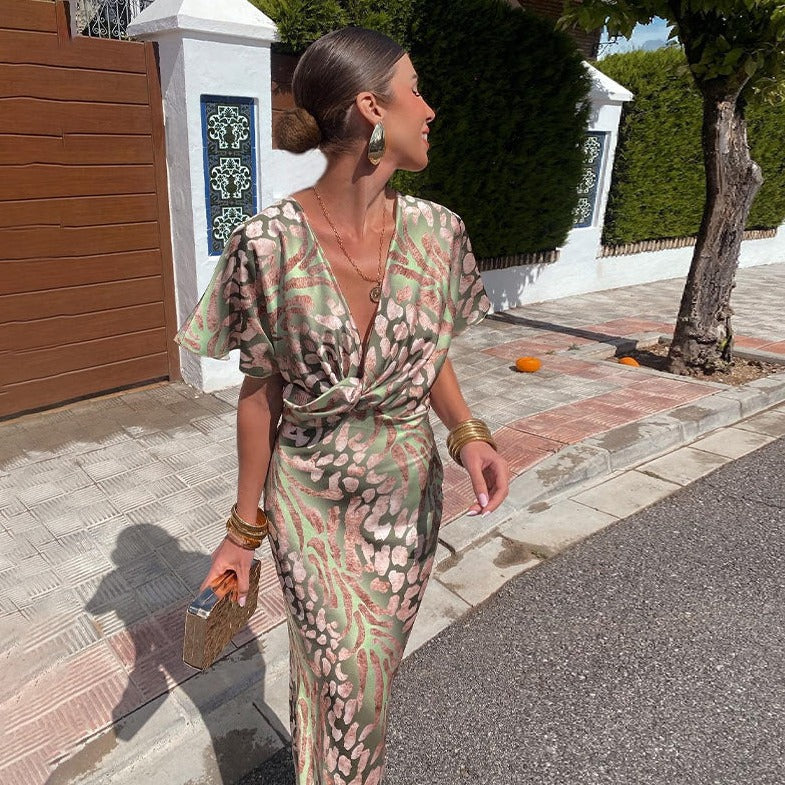 Cecily Luxurious Velvet Maxi Dress - Elena Harper
