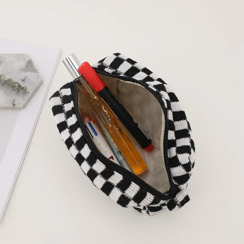 Amara - Stylish Y2K Checkered Makeup Bag