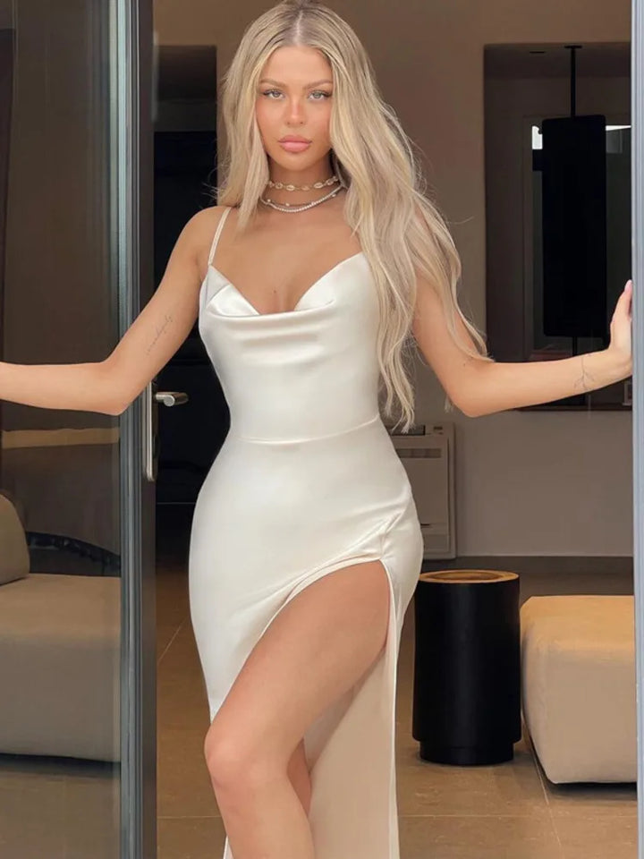 Long satin backless dress with thin straps | Ideal for spring and summer