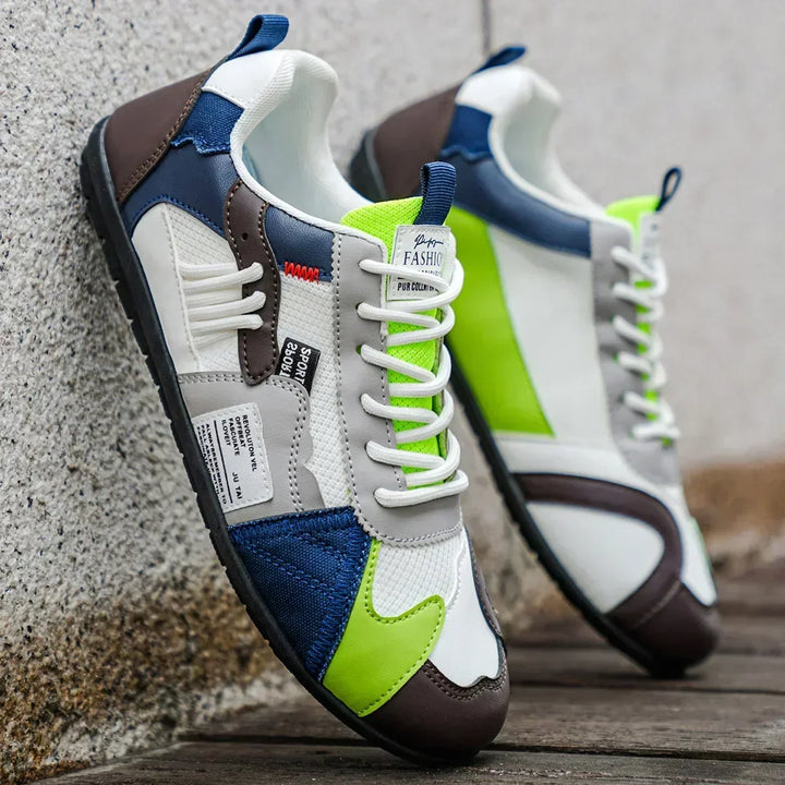 Retro lace-up men's sneakers with contrasting details
