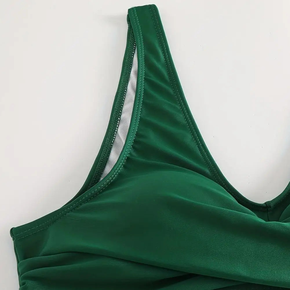 Sarena | Your shaping bikini for the abdomen with an elegant V-neck