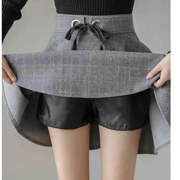 High-Waisted Mini Skirt with Plaid Pattern and Elastic Band – Cotton Blend