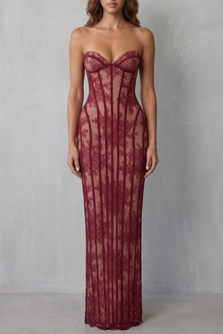Sirelle – Sculpted lace allure – Maxi dress