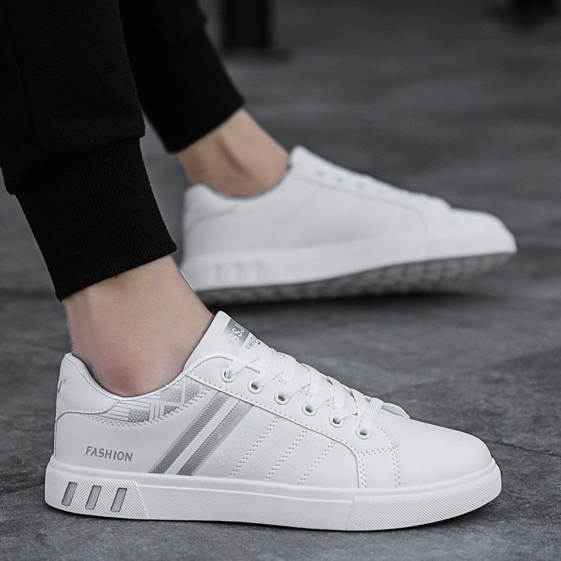 Men's Sneaker | Casual & Comfortable