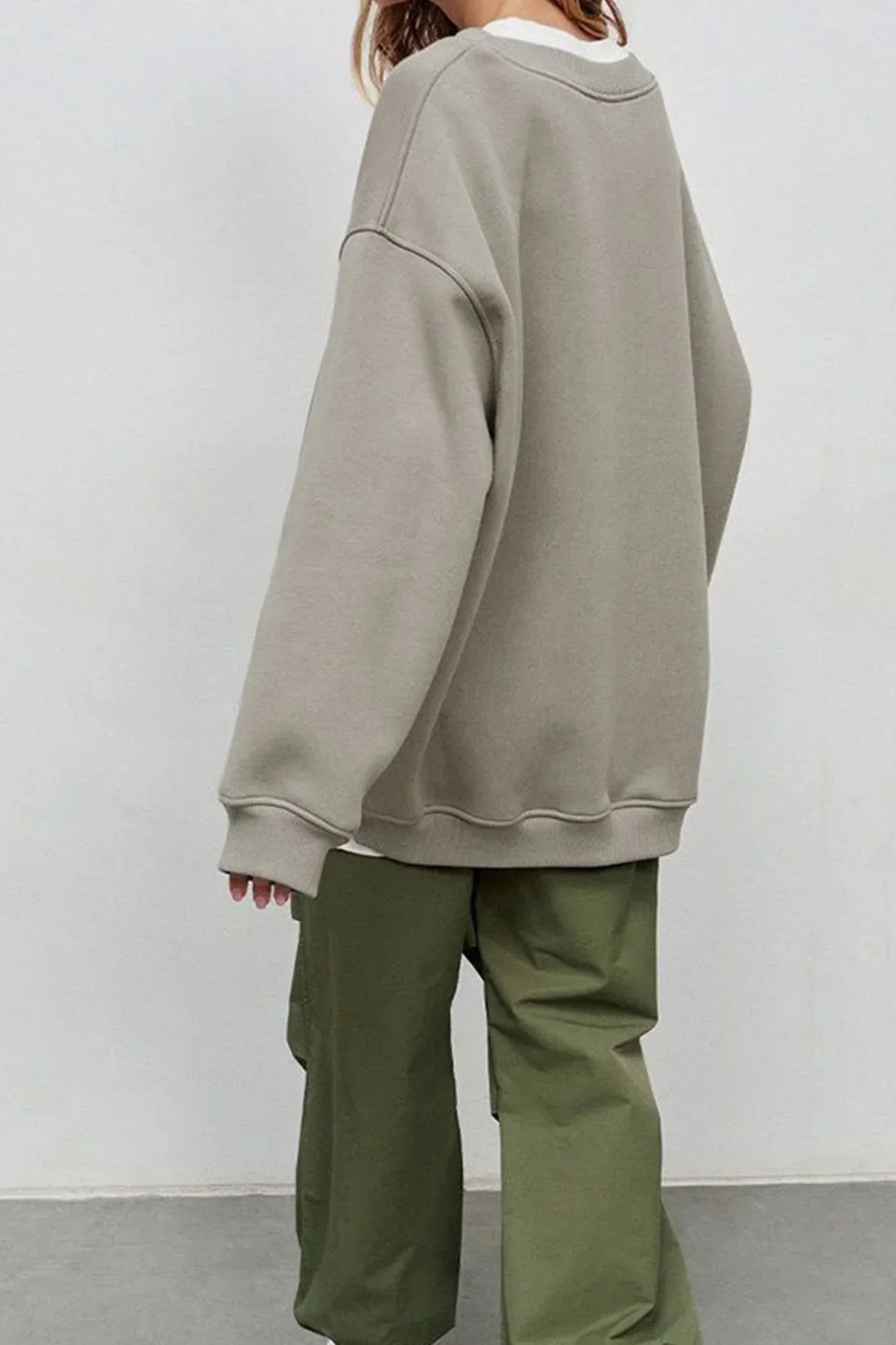 Ladies Oversized Sweatshirt – Cotton, Casual with Round Neck for Comfortable Daily Outfits