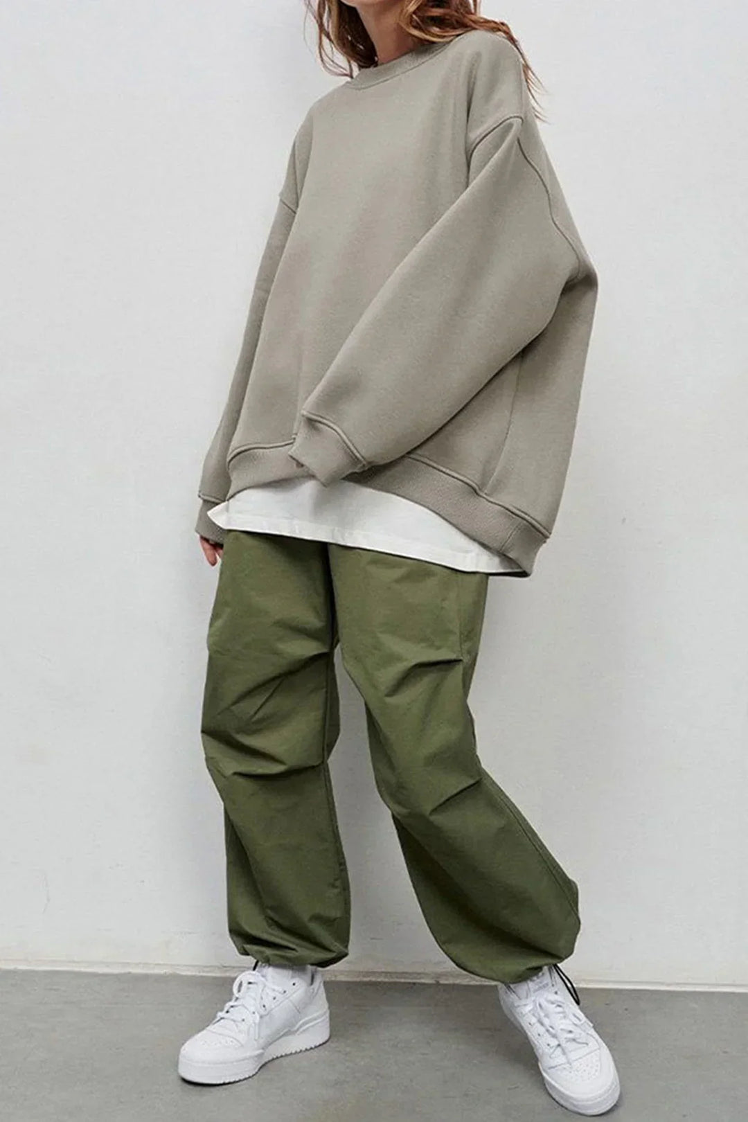 Ladies Oversized Sweatshirt – Cotton, Casual with Round Neck for Comfortable Daily Outfits