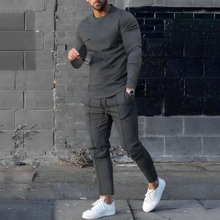 Stylish Set of Sweater and Pants for Men - Tyler