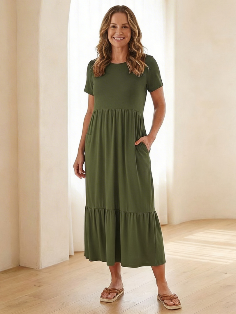 Women's Round Neck Short Sleeve Tiered Midi Dress