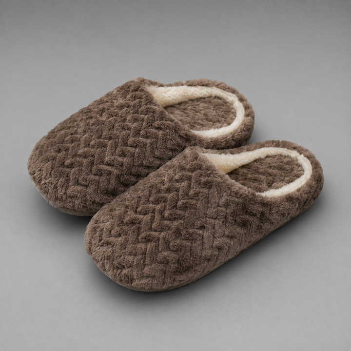 Unisex Fluffy Indoor Slippers – Soft Lightweight Non-Slip Plush House Slides