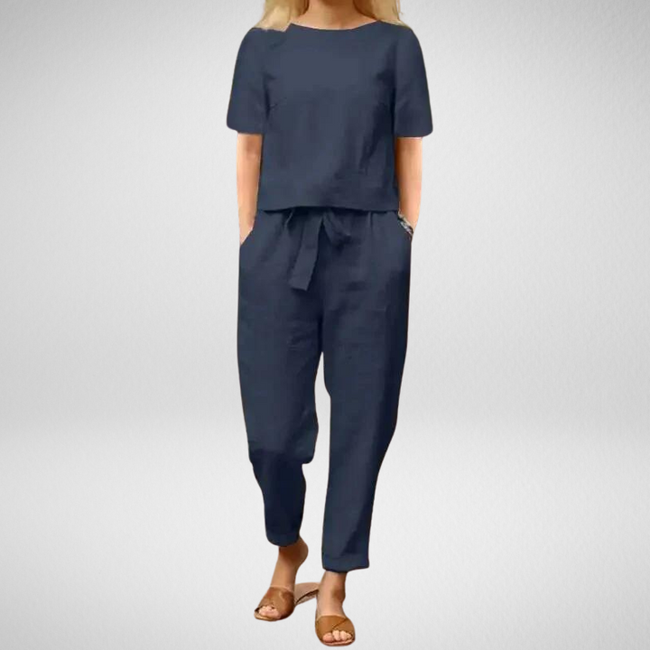 Comfortable Summer Set