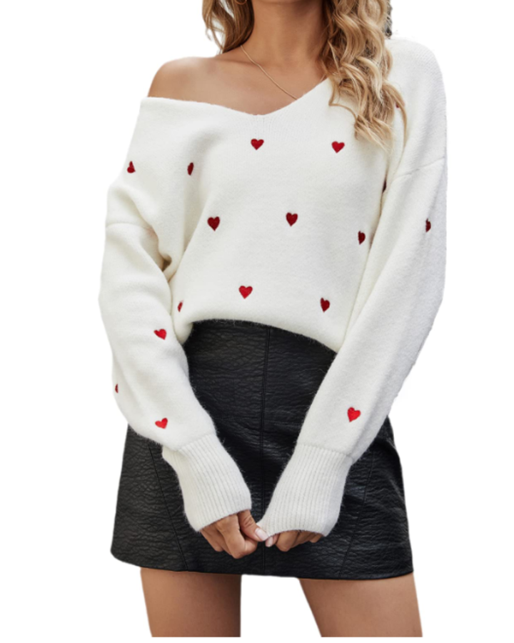 Elegant V-Neck Heart Pattern Sweater for Women – Relaxed Fit Knit