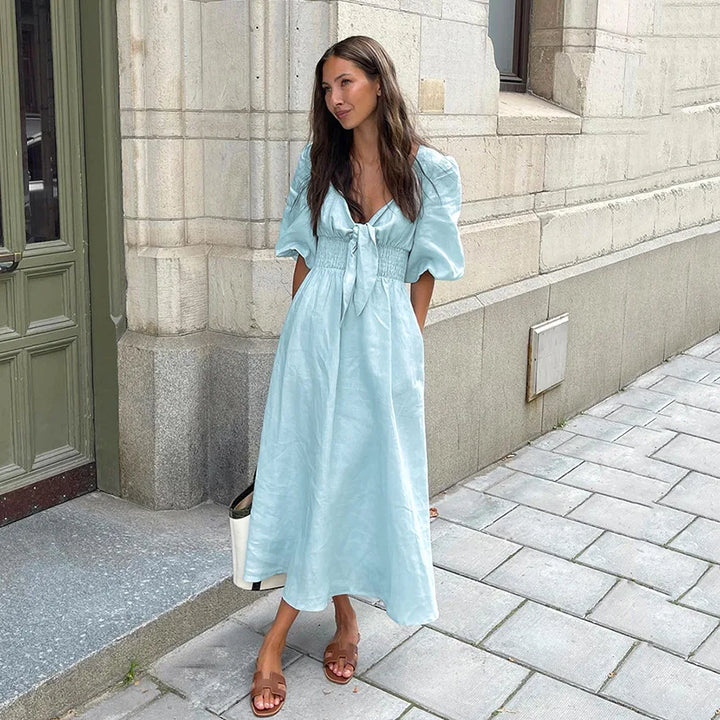 Alorica - Vintage-inspired midi dress with puff sleeves