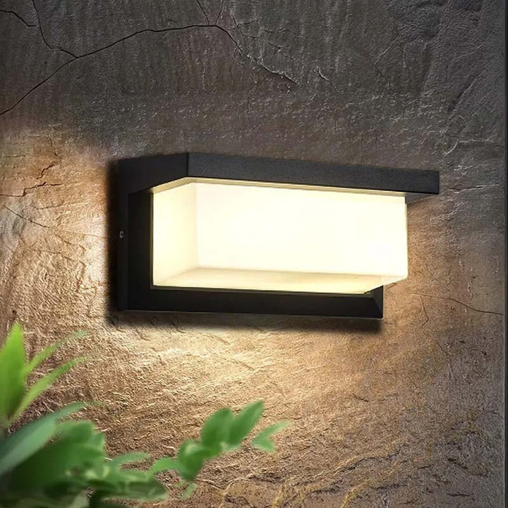 Outdoor Wall Lamp with Motion Sensor – Black, Waterproof LED Garden Lighting