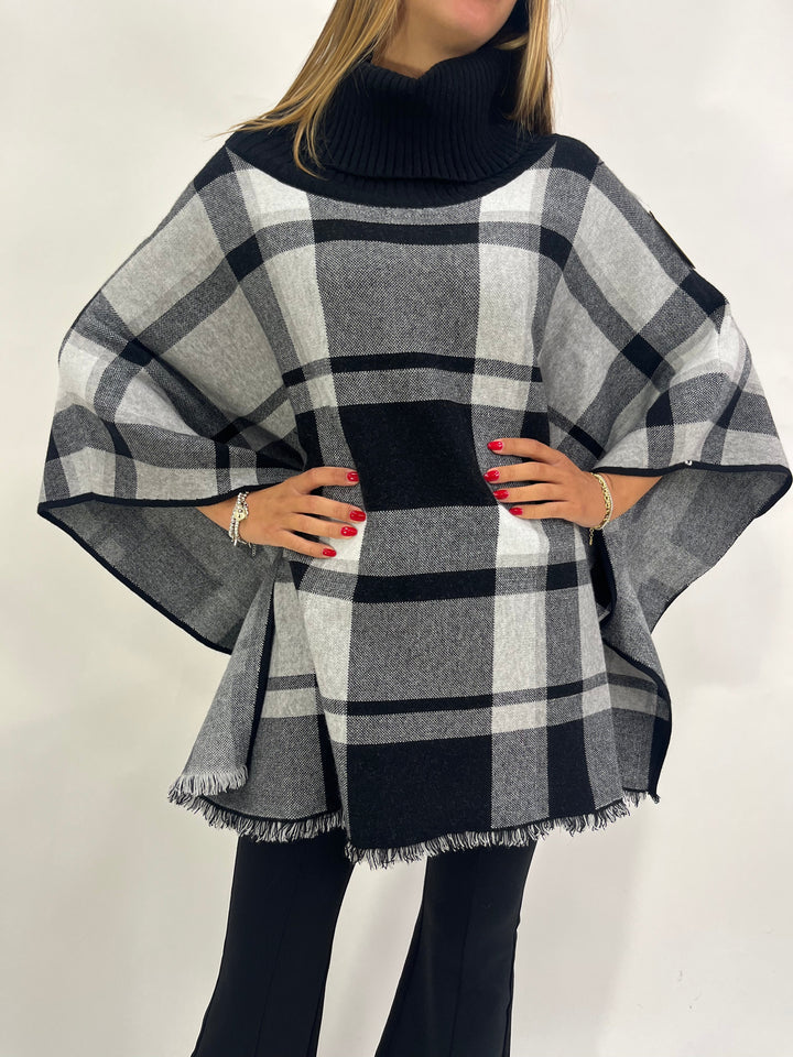 Ulrike™  |  Checked Poncho