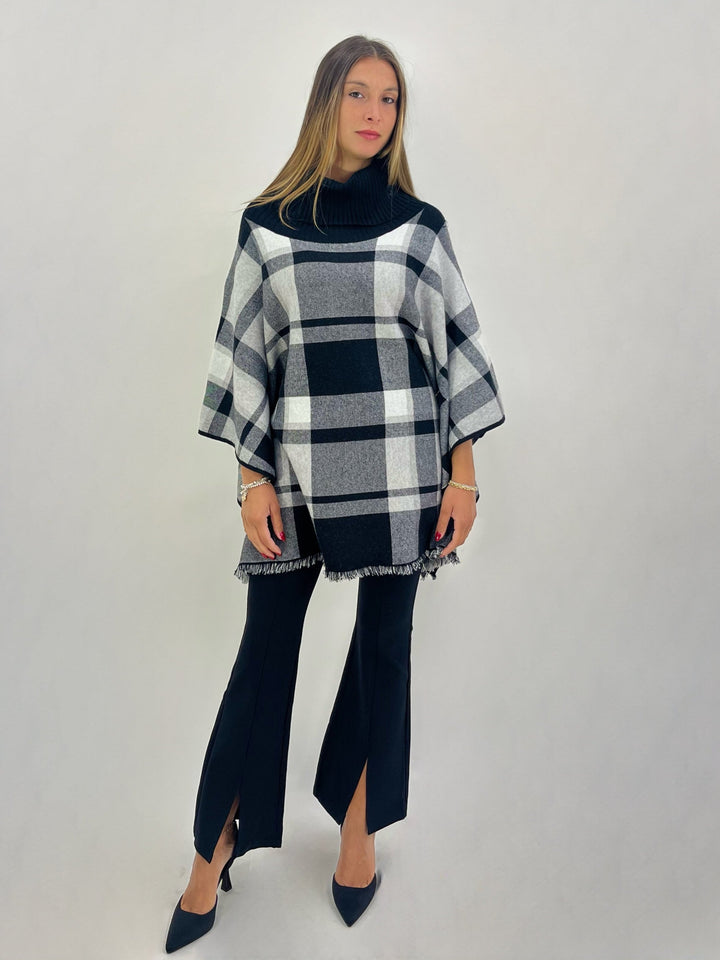 Ulrike™  |  Checked Poncho