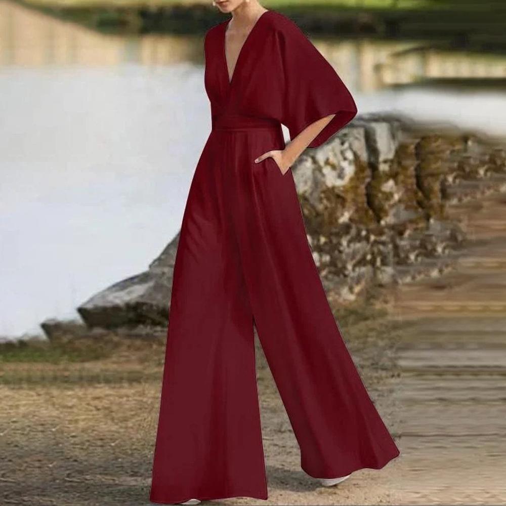 Elegant White Jumpsuit for Women with V-Neck – Comfortable, Flattering, Fluid