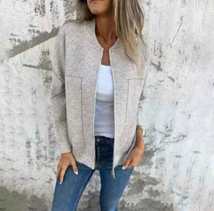 Premium Zip Jacket for Women – Lightweight and Comfortable Outerwear