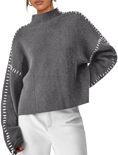 Short women's sweater with high collar - Modern and soft