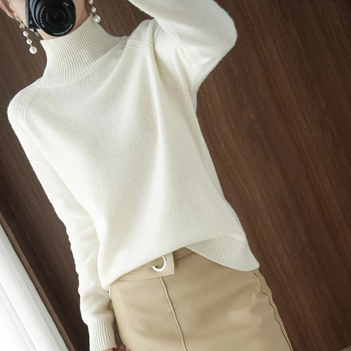 Ladies Knitted Turtleneck – Autumn/Winter