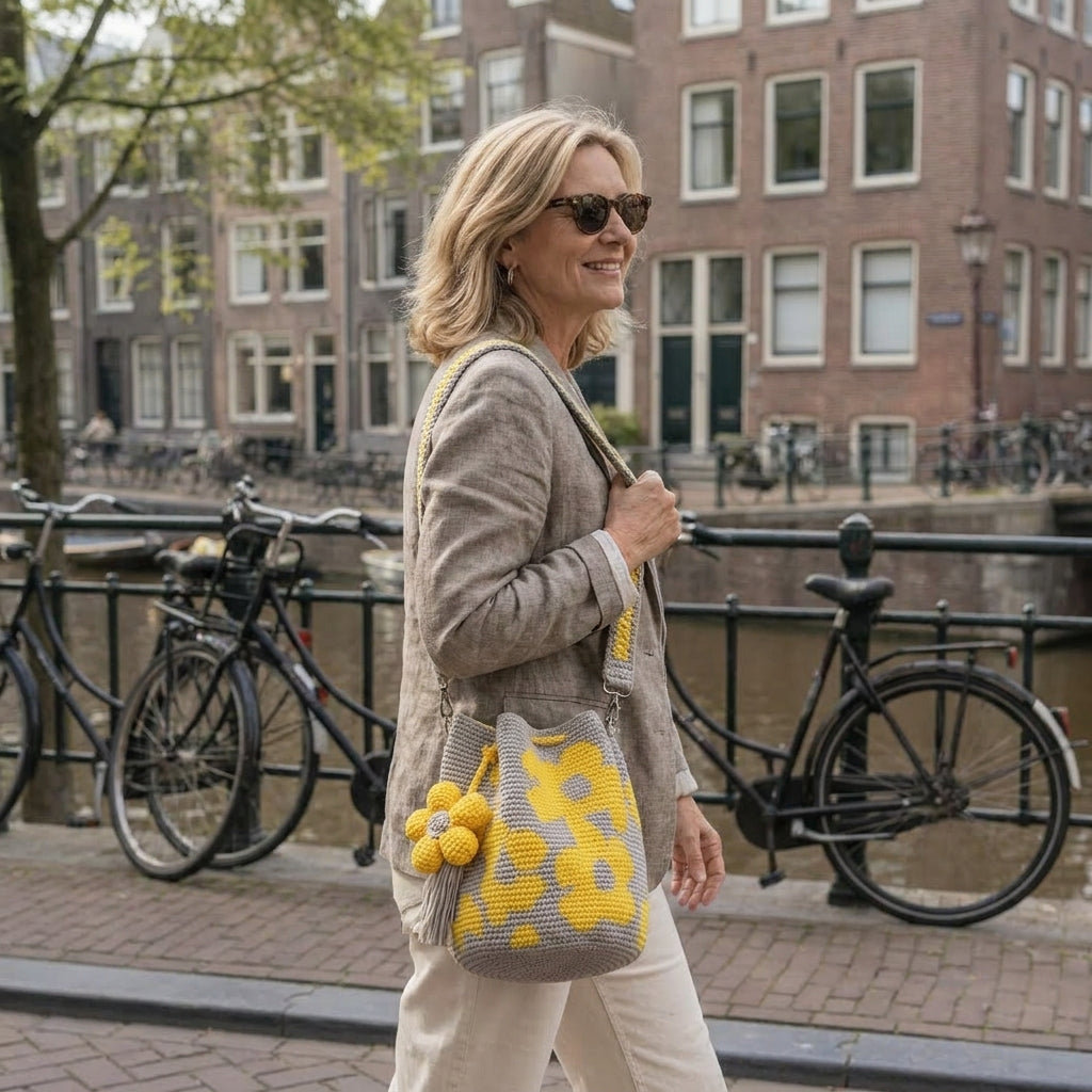 Julia | Floral Crochet Bag